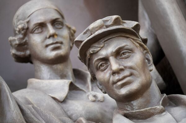 El parque VDNJ, nostalgia y esplendor de la URSS en medio de la moderna Moscú - Sputnik Mundo