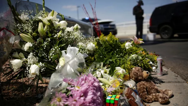 El lugar del tiroteo en El Paso - Sputnik Mundo