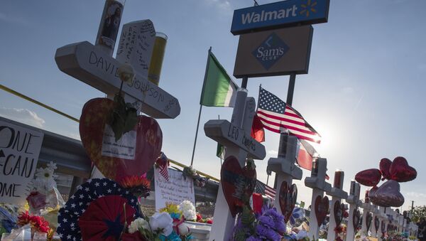 Homenaje a las víctimas en el tiroteo masivo en El Paso, EEUU - Sputnik Mundo