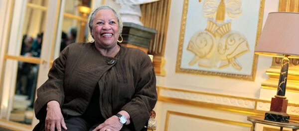 Toni Morrison, escritora estadounidense - Sputnik Mundo