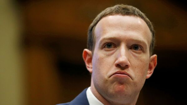 Mark Zuckerberg, fundador de Facebook - Sputnik Mundo