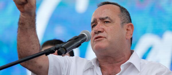 El presidente electo de Guatemala, Alejandro Giammattei - Sputnik Mundo