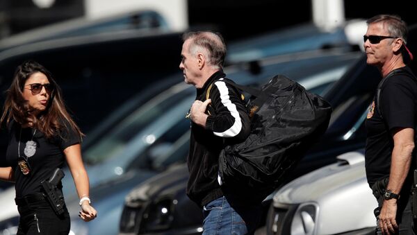 El ex millonario brasileño Eike Batista llega a la Policia Federal de Río de Janeiro - Sputnik Mundo