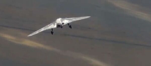 El primer vuelo del dron Ojotnik - Sputnik Mundo