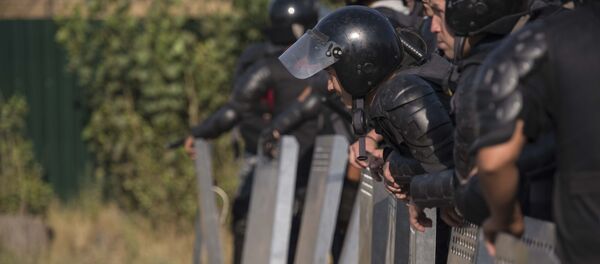 Policía de Kirguistán - Sputnik Mundo