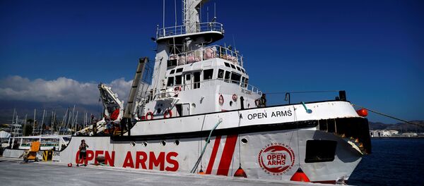 Barco de la ONG española Open Arms - Sputnik Mundo