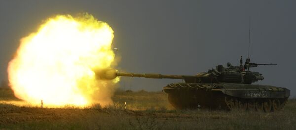 Un tanque T-90  (archivo) - Sputnik Mundo