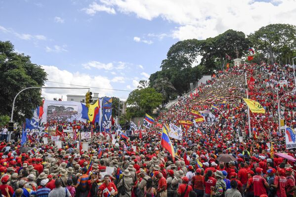 No más Trump: las fotos de la marcha venezolana en Caracas contra el presidente de EEUU - Sputnik Mundo