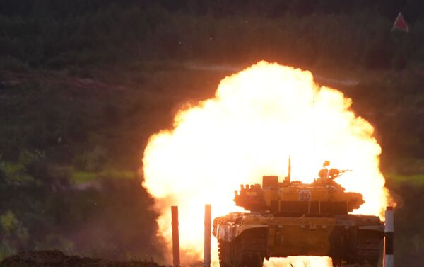 Tanque T-72B3 venezolano en los Army Games 2019 - Sputnik Mundo