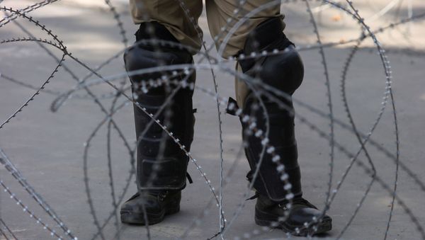 Policía indio en Cachemira Policía indio en Cachemira - Sputnik Mundo