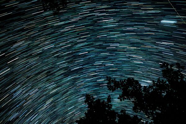 Perseidas: el bello espectáculo que nos trajo la lluvia de estrellas  - Sputnik Mundo