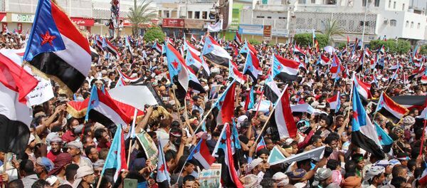 Manifestación en apoyo al Consejo de Transición del Sur en Adén Manifestación en apoyo al Consejo de Transición del Sur en Adén - Sputnik Mundo
