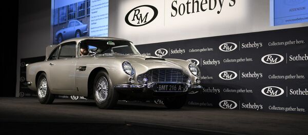 Aston Martin DB5 de James Bond Aston Martin DB5 de James Bond - Sputnik Mundo