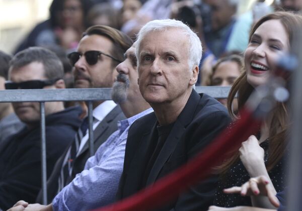 El mítico director de cine James Cameron cumple años - Sputnik Mundo