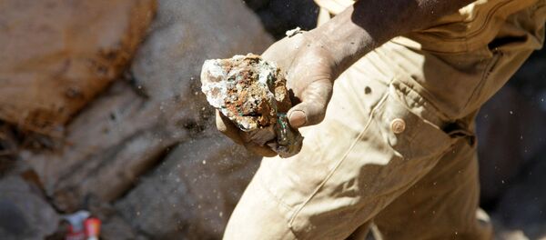 Un minero de cobalto en la República Democrática del Congo - Sputnik Mundo