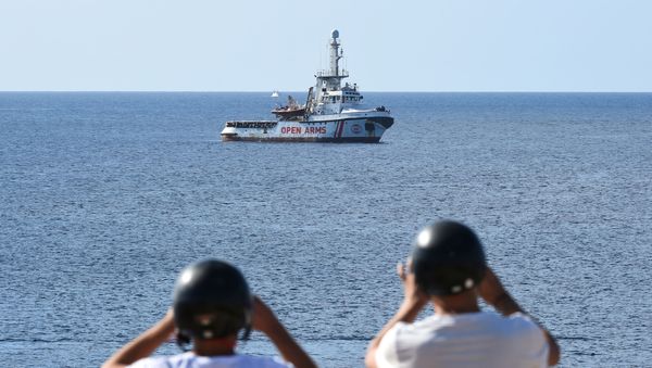 Barco de rescate Open Arms Barco de rescate Open Arms - Sputnik Mundo