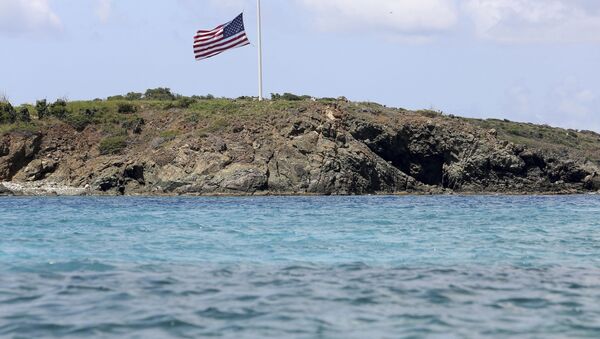 La famosa Isla de las Orgías, propiedad del pedófilo Jeffrey Epstein - Sputnik Mundo