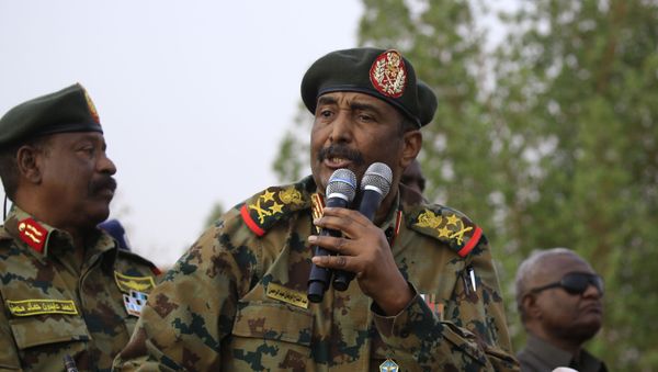 Abdul Fatah Burhan, jefe del Consejo Soberano de Sudán Abdul Fatah Burhan, jefe del Consejo Soberano de Sudán - Sputnik Mundo