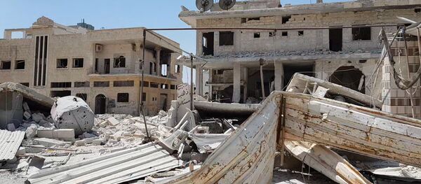 Desolación total: lo que queda de una ciudad siria tras la retirada de los terroristas - Sputnik Mundo