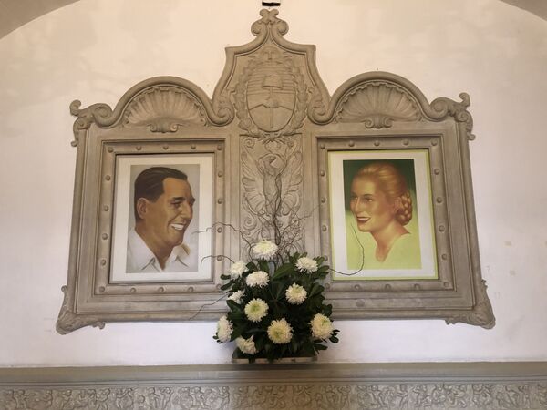 Evita, vicepresidenta: el día que el peronismo quiso cambiar las reglas de la historia Evita, vicepresidenta: el día que el peronismo quiso cambiar las reglas de la historia - Sputnik Mundo