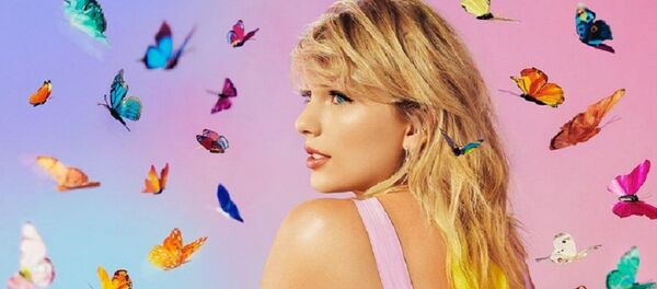 Taylor Swift, cantante estadounidense - Sputnik Mundo