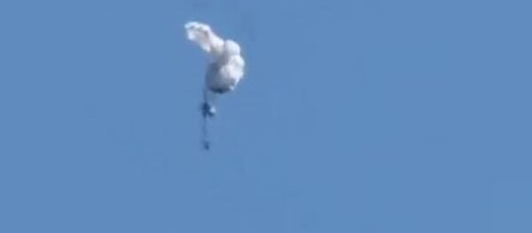 Un accidente de paracaídas - Sputnik Mundo