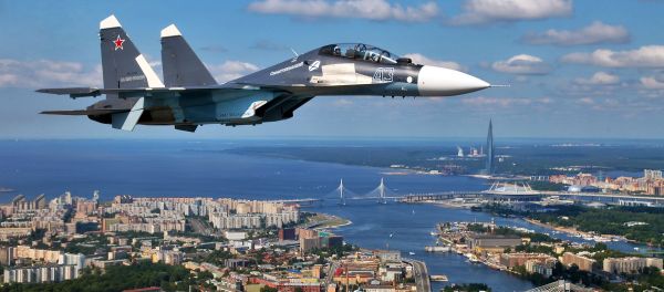 Un Su-30SM sobrevuela San Petersburgo (archivo) Un Su-30SM sobrevuela San Petersburgo (archivo) - Sputnik Mundo