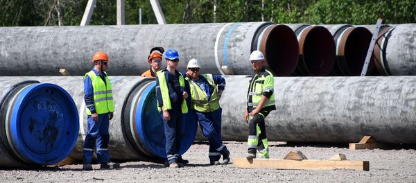Los trabajodes durante la construcción del Nord Stream 2 - Sputnik Mundo