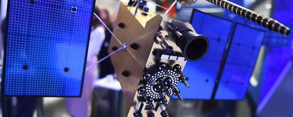 Un modelo del satélite Glonass-K - Sputnik Mundo