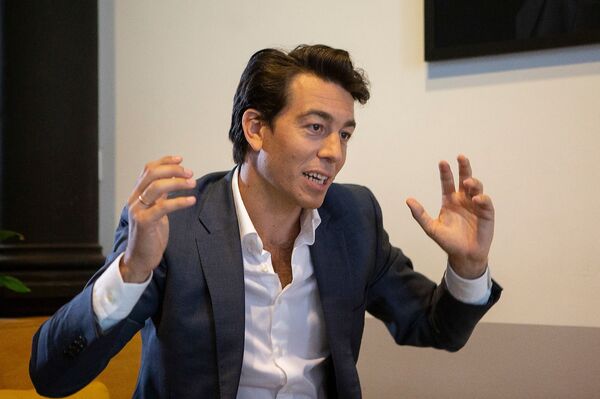 Sartori: si gana Fernández en Argentina vuelve la lucha ideológica a América Latina - Sputnik Mundo