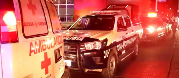 Ataque a un bar en Coatzacoalcos: las imágenes del lugar de la tragedia - Sputnik Mundo