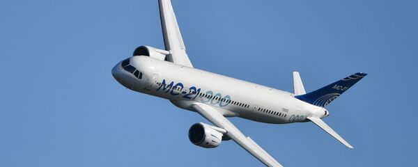 El avión comercial ruso MC-21 El avión comercial ruso MC-21 - Sputnik Mundo