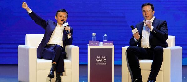 Elon Musk y Jack Ma en una conferencia en Shaghái Elon Musk y Jack Ma en una conferencia en Shaghái - Sputnik Mundo