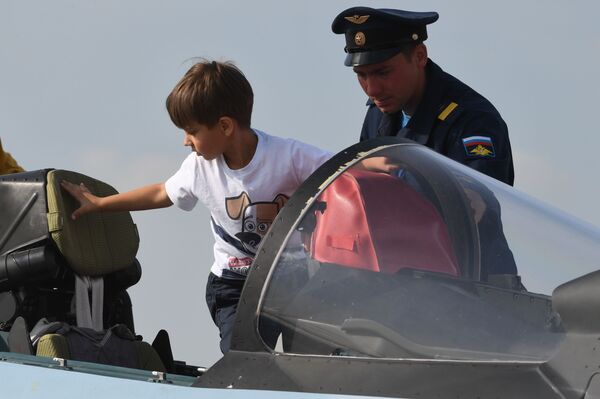 Las mejores instantáneas del salón aeroespacial MAKS 2019
Las mejores instantáneas del salón aeroespacial MAKS 2019
- Sputnik Mundo