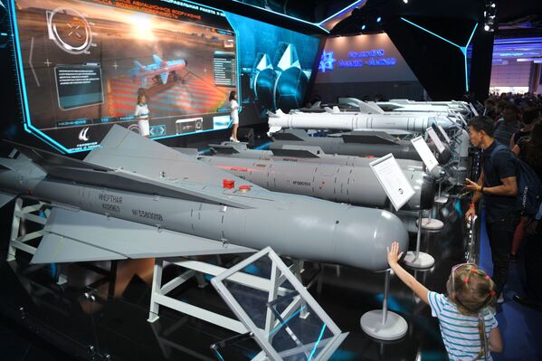 Las mejores instantáneas del salón aeroespacial MAKS 2019
Las mejores instantáneas del salón aeroespacial MAKS 2019
- Sputnik Mundo