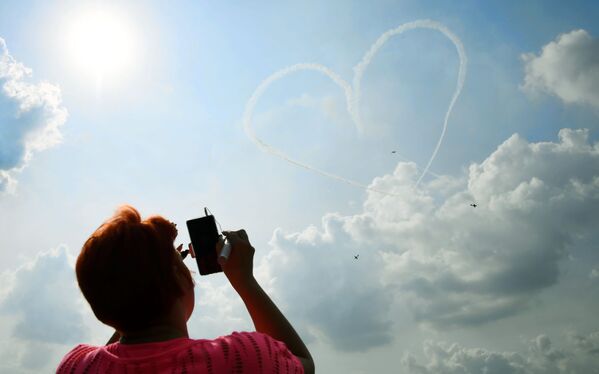 Las mejores instantáneas del salón aeroespacial MAKS 2019
Las mejores instantáneas del salón aeroespacial MAKS 2019
- Sputnik Mundo