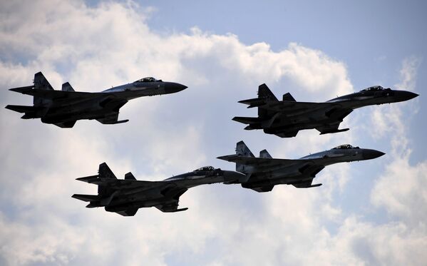 Las mejores instantáneas del salón aeroespacial MAKS 2019
Las mejores instantáneas del salón aeroespacial MAKS 2019
- Sputnik Mundo