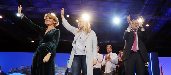 Esperanza Aguirre, Cristina Cifuentes y Mariano Rajoy - Sputnik Mundo