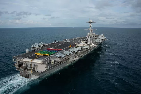 La Armada de EEUU enfrenta una escasez de portaviones en el Atlántico La Armada de EEUU enfrenta una escasez de portaviones en el Atlántico - Sputnik Mundo
