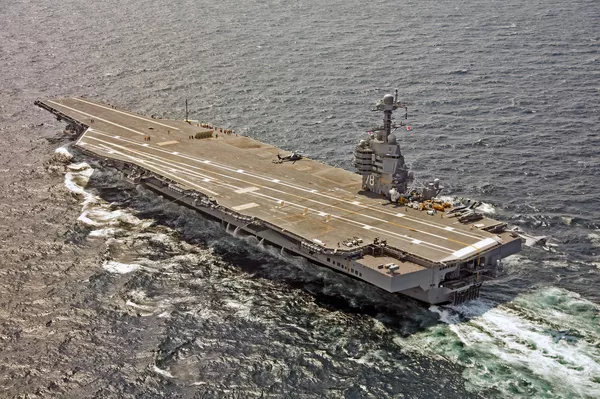 La Armada de EEUU enfrenta una escasez de portaviones en el Atlántico La Armada de EEUU enfrenta una escasez de portaviones en el Atlántico - Sputnik Mundo