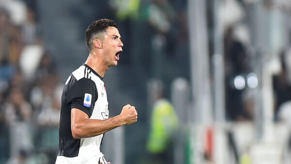 Cristiano Ronaldo, futbolista portugués - Sputnik Mundo