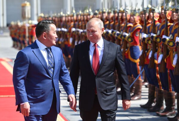 La histórica visita de Putin a Mongolia - Sputnik Mundo