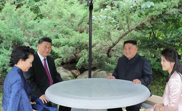 China y Corea del Norte sincronizan sus relojes en Pyongyang - Sputnik Mundo