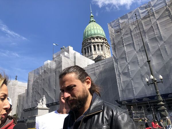 Emergencia alimentaria y reforma agraria: los reclamos que  sacuden Argentina - Sputnik Mundo