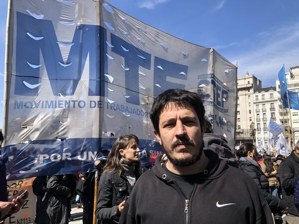 Emergencia alimentaria y reforma agraria: los reclamos que  sacuden Argentina - Sputnik Mundo