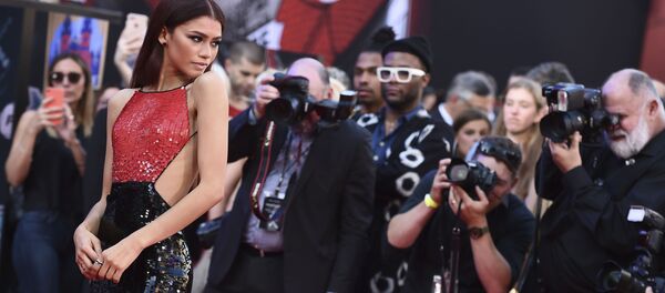 Estas son las celebridades más elegantes de 2019, según People
 - Sputnik Mundo