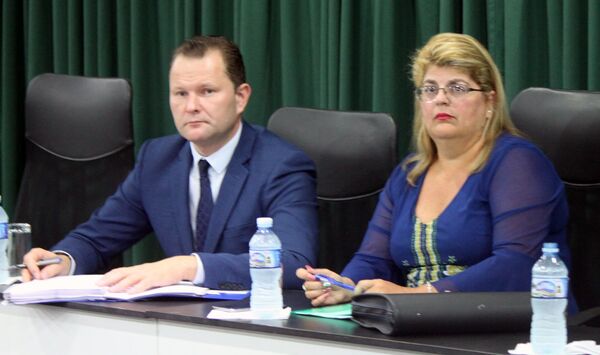 Grupo de Transporte de Comisión Intergubernamental Cuba-Rusia sesiona en La Habana - Sputnik Mundo