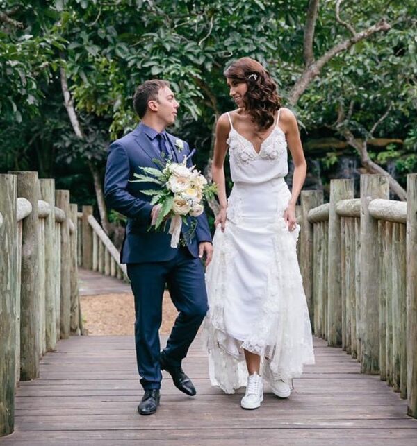 ¿El 'touch and go' pasó de moda? La app de citas para buscar el amor - Sputnik Mundo