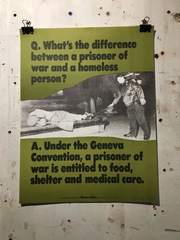 El arte apunta contra la feria internacional de armamento de Londres El arte apunta contra la feria internacional de armamento de Londres - Sputnik Mundo
