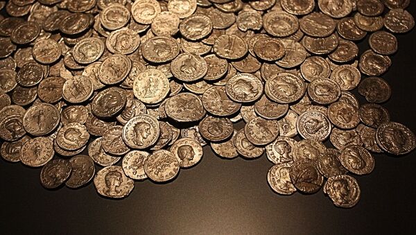 Monedas antiguas, referencial - Sputnik Mundo